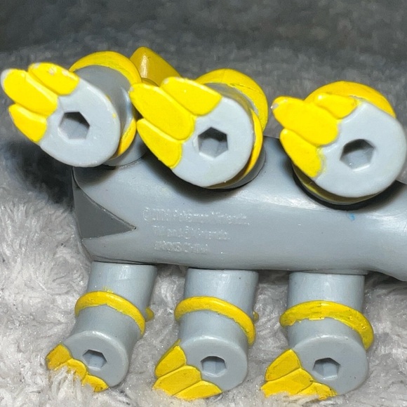 Pokemon Jakks Pacific Figure - Giratina, 2008, Rare, Missing Wing 2” - Picture 7 of 10